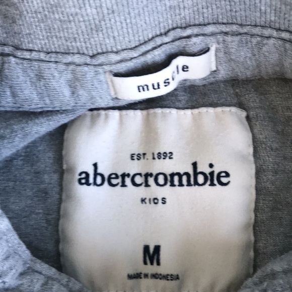 A&F Collared T - Picture 2 of 2